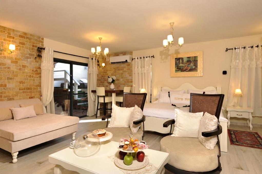 Nichochot Provence Villa Had Nes Room photo