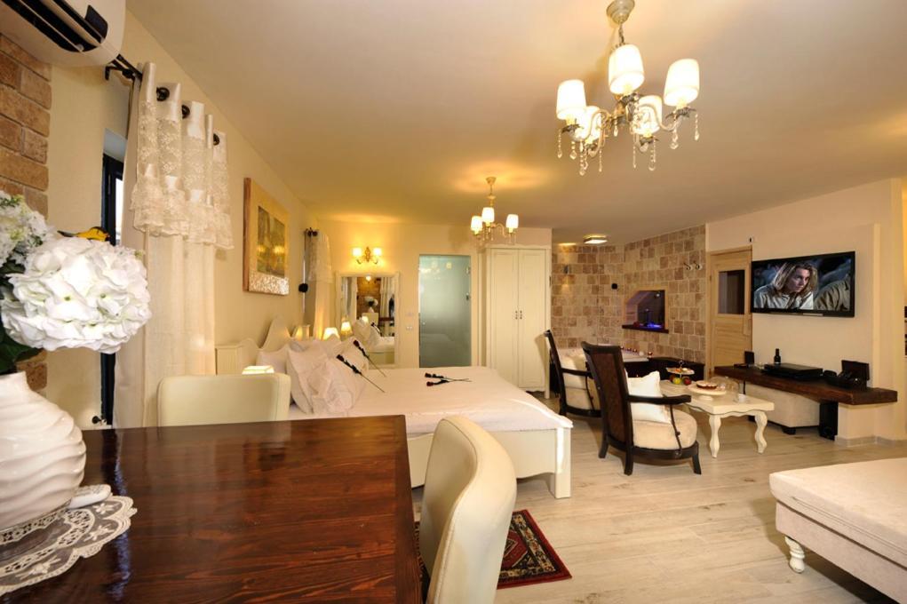 Nichochot Provence Villa Had Nes Room photo